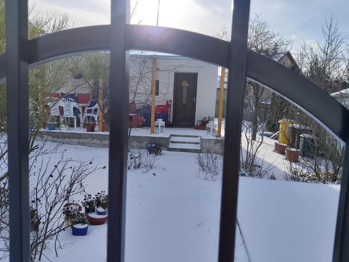 DéeL apartman Nyíregyháza Exterior foto